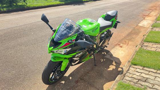 KAWASAKI NINJA ZX-6R 